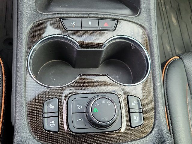Certified 2023 GMC Acadia AT4 w/ Technology Package AWD/4WD image 27
