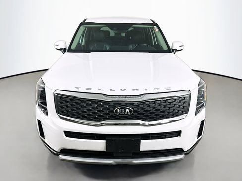 Certified 2021 Kia Telluride LX image 2