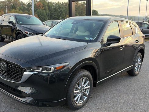 New 2025 MAZDA CX-5 AWD 2.5 S w/ Preferred Package image 2