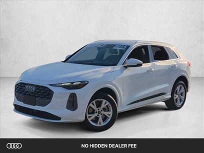 Certified 2025 Audi Q5 Premium w/ Convenience Package