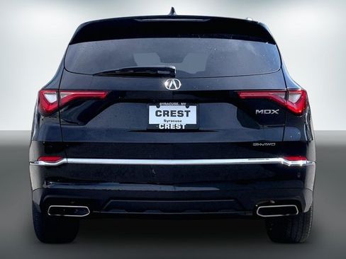 Used 2023 Acura MDX SH-AWD w/ Technology Package image 3