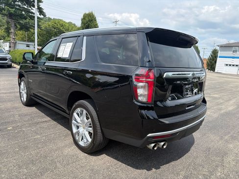 Used 2022 Chevrolet Tahoe High Country w/ Premium Package AWD/4WD image 3