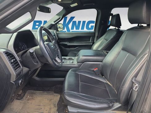 Used 2021 Ford Expedition XLT image 9