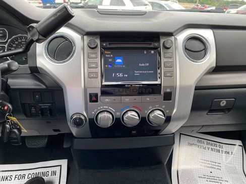 Used 2019 Toyota Tundra SR5 AWD/4WD image 13