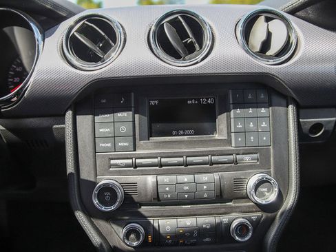 Used 2017 Ford Mustang GT image 33