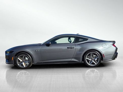 Used 2025 Ford Mustang GT Premium RWD image 7