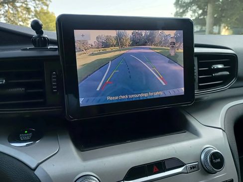 Used 2020 Ford Explorer XLT RWD image 7