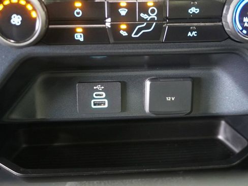 Used 2023 Ford F250 XLT image 17