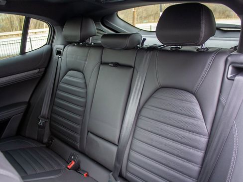 Used 2024 Alfa Romeo Stelvio Quadrifoglio w/ Active Assist Plus Package image 23