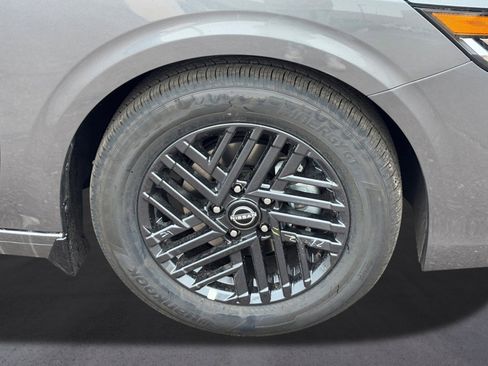 New 2026 Nissan Sentra SV FWD image 9