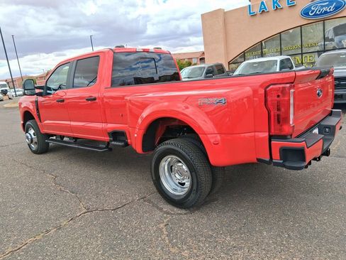 New 2026 Ford F350 4x4 Crew Cab DRW Super Duty image 3