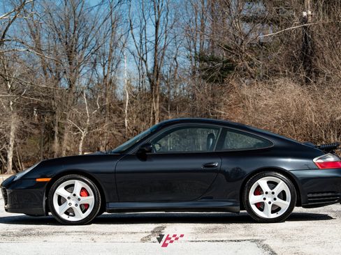 Used 2004 Porsche 911 Carrera 4S image 10