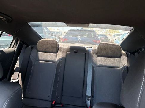 Used 2022 Dodge Charger SXT RWD image 11