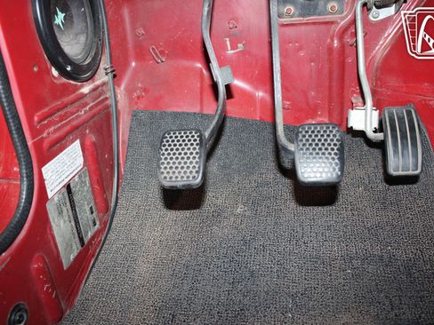 Used 1987 Suzuki Samurai 4WD Soft Top image 31