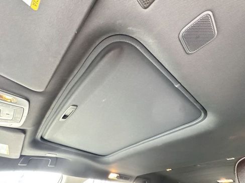 Used 2024 Toyota Sienna Platinum image 18