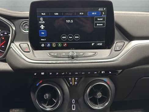 Used 2023 Chevrolet Blazer LT w/ Sound & Technology Package image 12