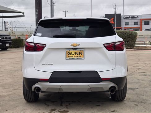 Used 2021 Chevrolet Blazer LT w/ Sound & Technology Package image 4