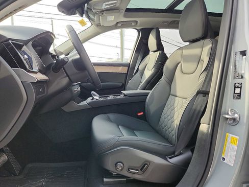 Used 2026 Volvo XC90 B6 Plus w/ Protection Package image 13