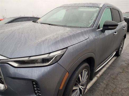 Used 2023 INFINITI QX60 Sensory w/ Vision Package image 9