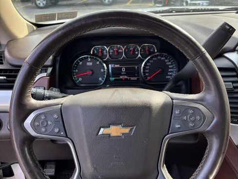 Used 2015 Chevrolet Tahoe LTZ AWD/4WD image 13