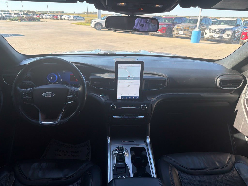 Used 2020 Ford Explorer Platinum w/ Premium Technology Package AWD/4WD image 15