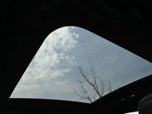 New 2026 BMW M5 w/ Executive Package image 31