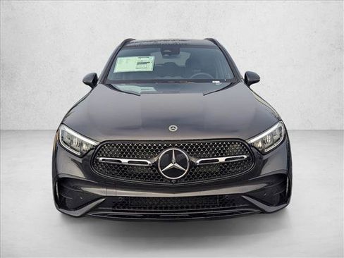 Used 2026 Mercedes-Benz GLC 300 4MATIC image 5