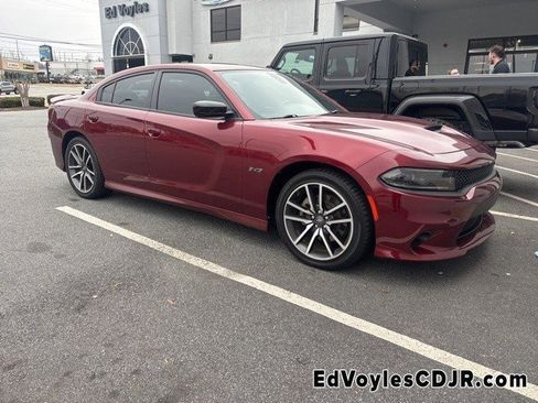 Used 2023 Dodge Charger R/T w/ Plus Group image 6