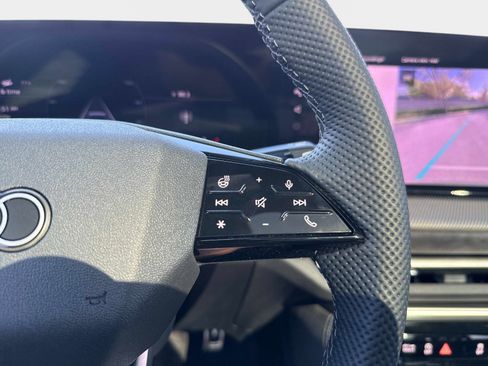 New 2025 Audi SQ5 Premium Plus image 31