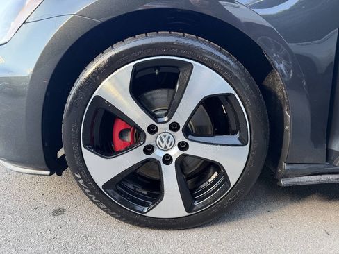 Used 2016 Volkswagen GTI S FWD image 19