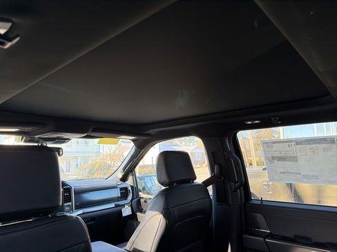 New 2025 Ford F150 Lariat w/ Equipment Group 501A Mid image 9