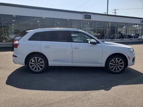 Used 2019 Audi Q7 2.0T Premium Plus w/ Premium Plus Package AWD/4WD image 2
