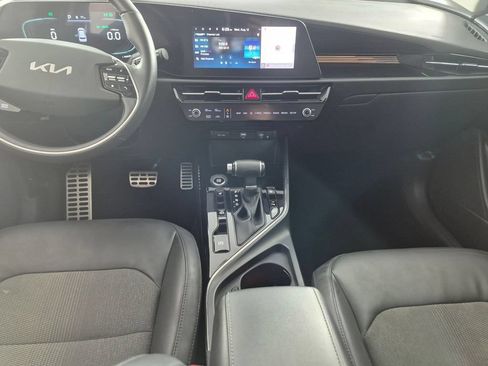 Used 2023 Kia Niro EX Touring FWD image 26