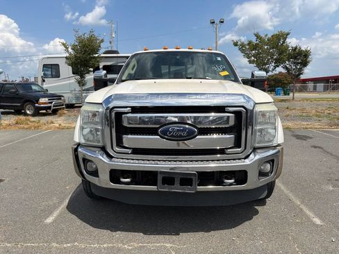 Used 2012 Ford F450 Lariat w/ Lariat Ultimate Pkg AWD/4WD image 2