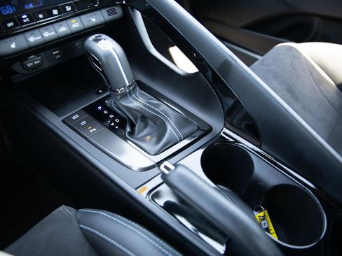 Used 2025 Hyundai Elantra N FWD image 16