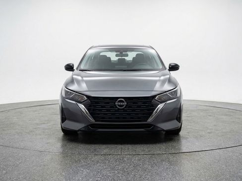 Used 2025 Nissan Sentra SV FWD image 2
