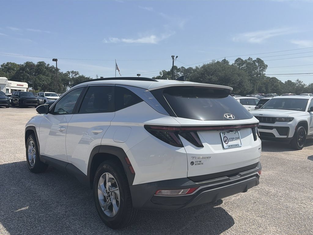 Used 2022 Hyundai Tucson SEL w/ Cargo Package AWD/4WD image 4