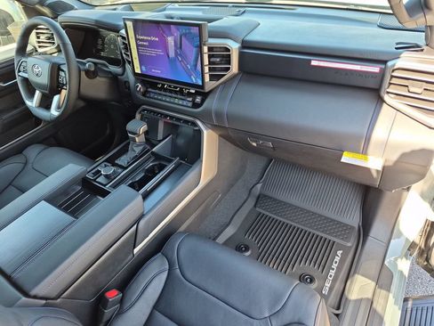 New 2026 Toyota Sequoia Platinum AWD/4WD image 38