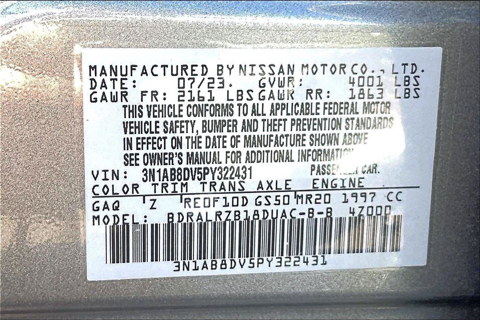 Used 2023 Nissan Sentra SR w/ Midnight Edition Package FWD image 19