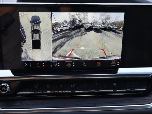 New 2025 GMC Sierra 2500 SLT w/ SLT Convenience Package AWD/4WD image 17