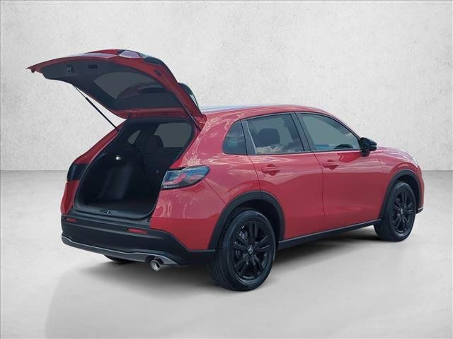 Certified 2026 Honda HR-V Sport image 5