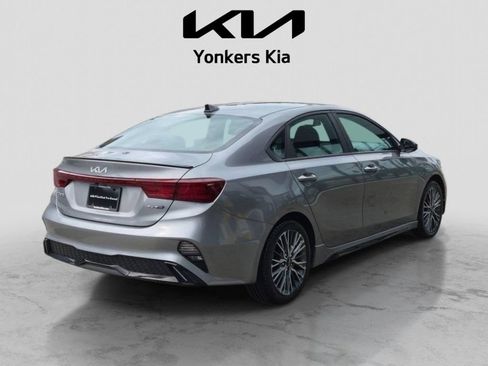 Used 2023 Kia Forte GT-Line FWD image 6