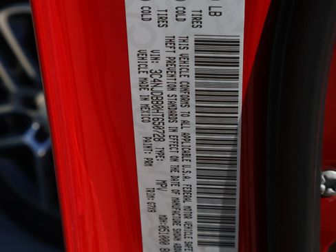 Used 2017 Jeep Compass Latitude w/ Popular Equipment Group image 23