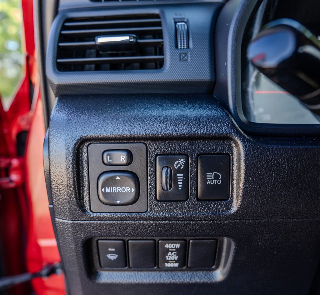 Used 2021 Toyota 4Runner SR5 AWD/4WD image 18