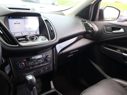 Used 2017 Ford Escape Titanium FWD image 21