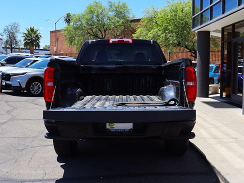 Used 2022 Chevrolet Colorado LT w/ Fleet Safety Package RWD image 22