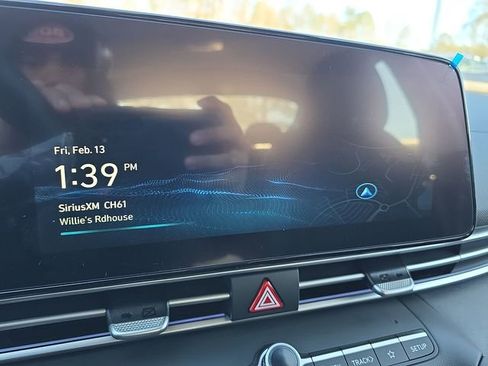 New 2026 Hyundai Elantra Limited FWD image 30
