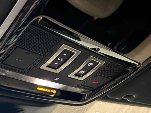 Used 2021 Land Rover Range Rover Sport HSE image 27