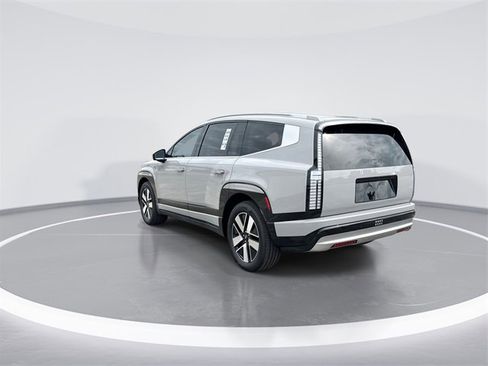 New 2026 Hyundai Ioniq 9 SEL image 6