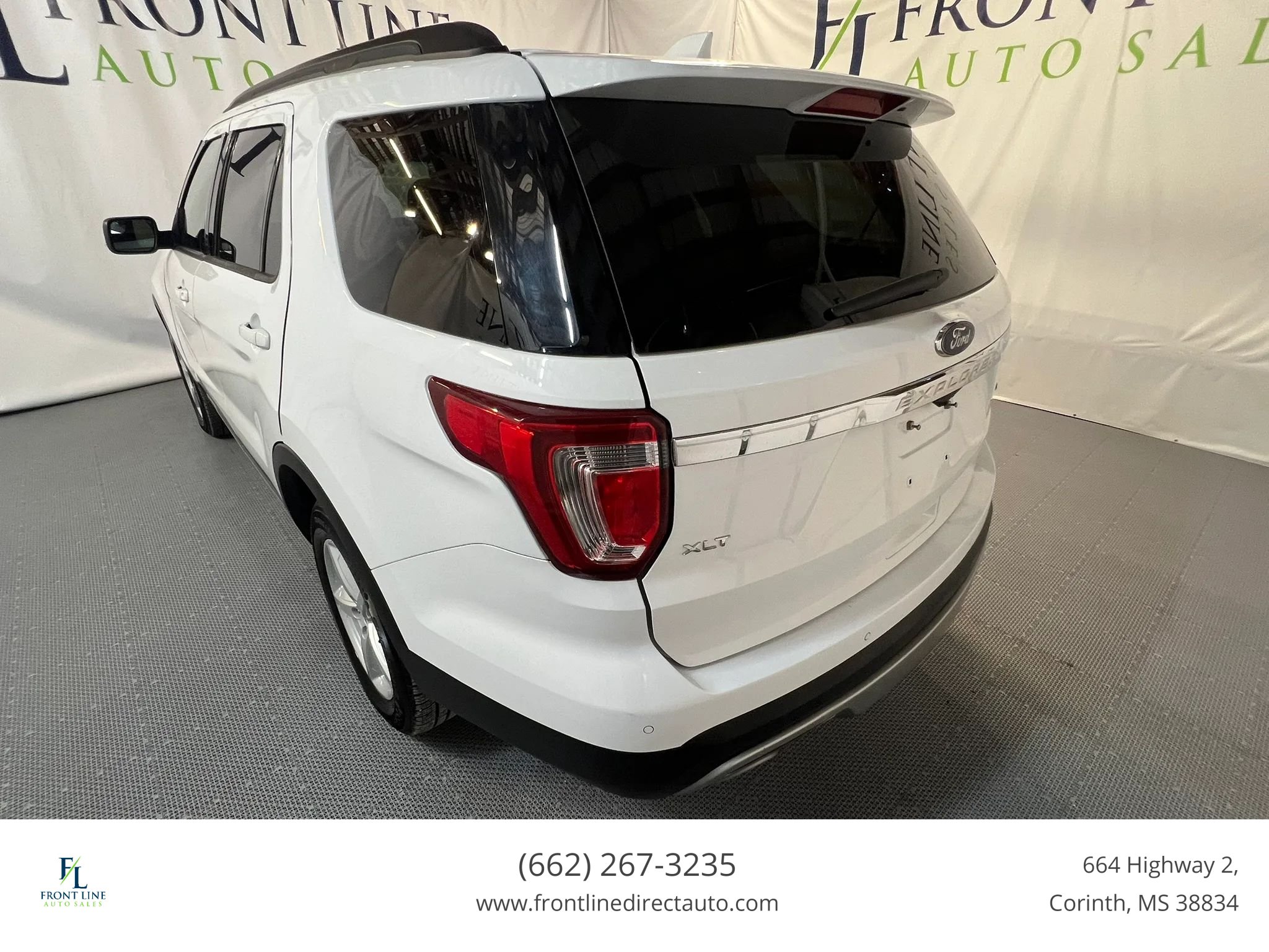 Used 2016 Ford Explorer XLT w/ Equipment Group 202A AWD/4WD image 5